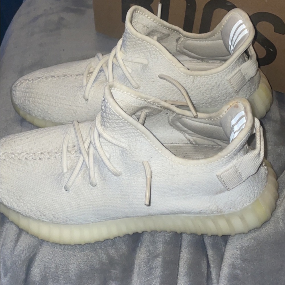 Yeezy boost v2 triple white cream used